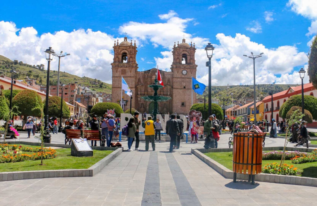 plaza-de-puno-pextour